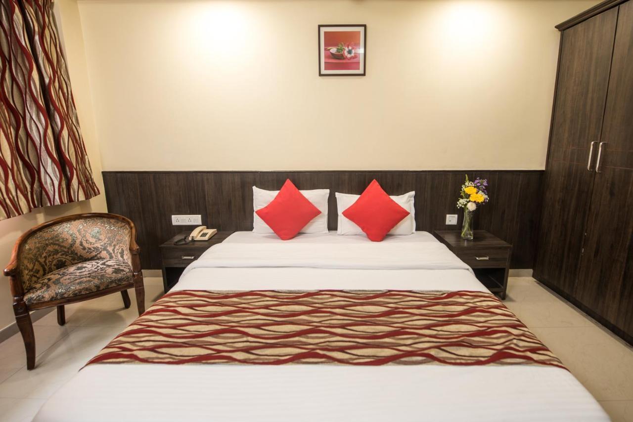 Hotel City Point Dadar Mumbai Exterior foto