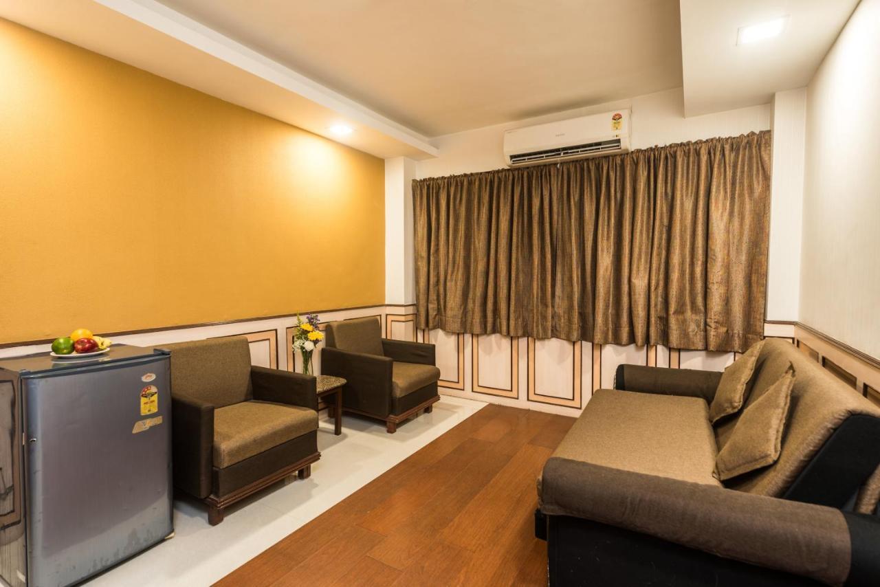 Hotel City Point Dadar Mumbai Exterior foto